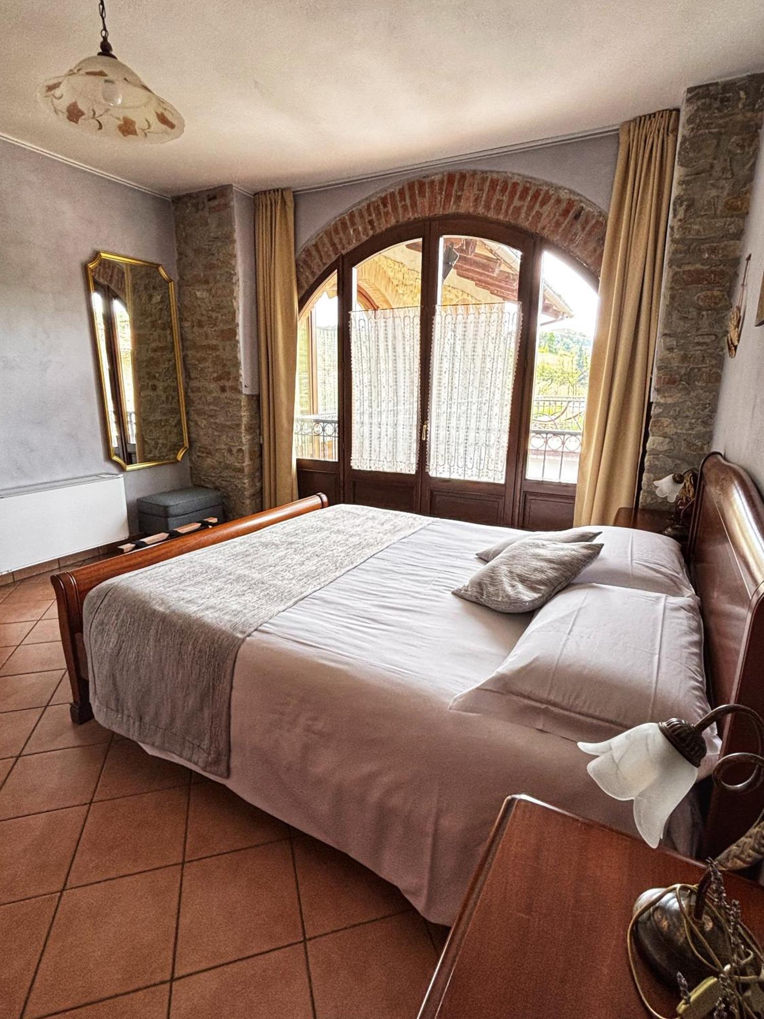 Agriturismo Tenuta San Giuseppe Cossano Belbo Exterior photo